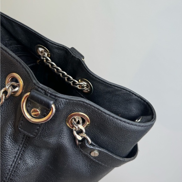 Vintage leather Michael Kors bag. - Picture 4 of 10